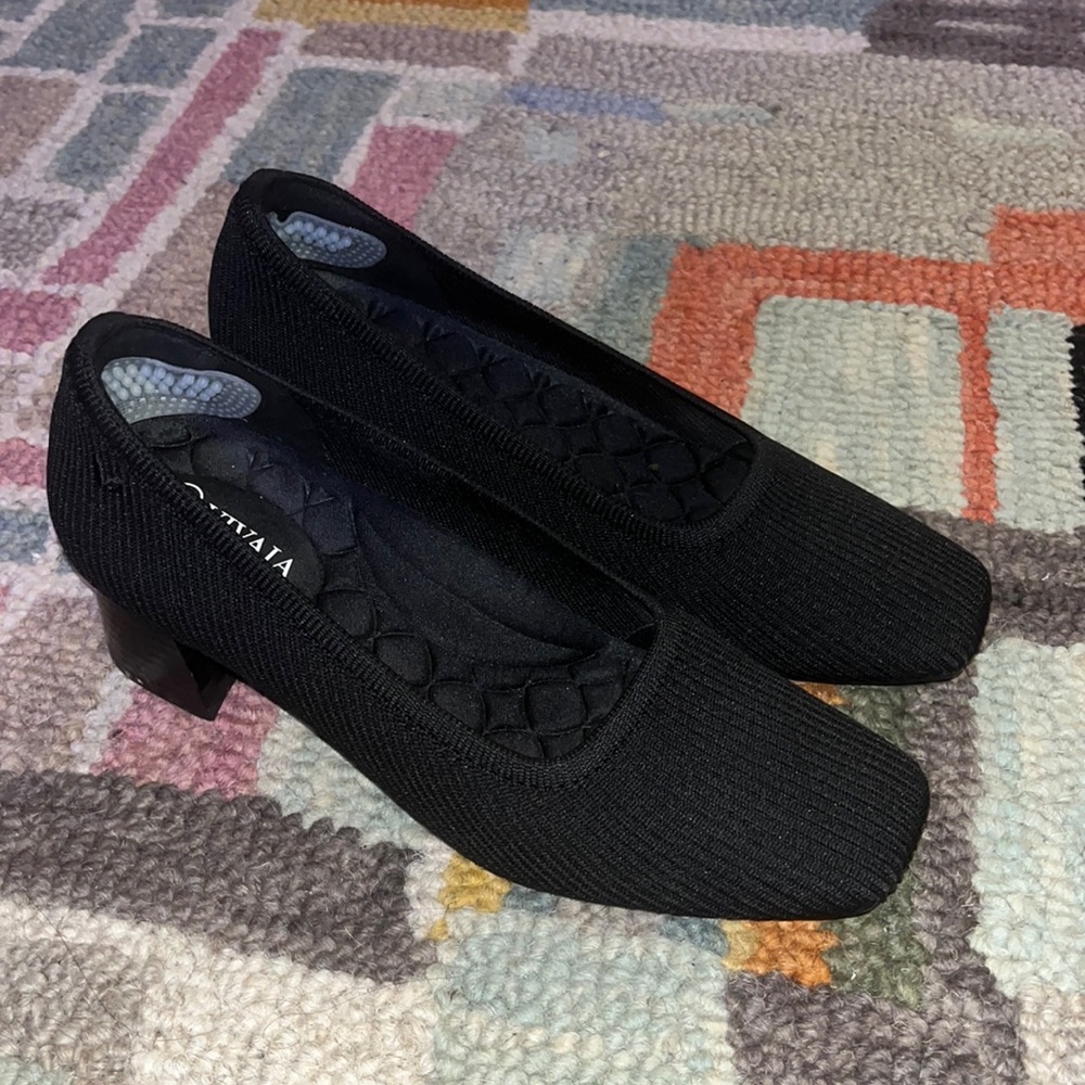 Textured Black Heels